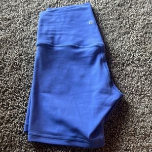 Lulu align 6 in shorts